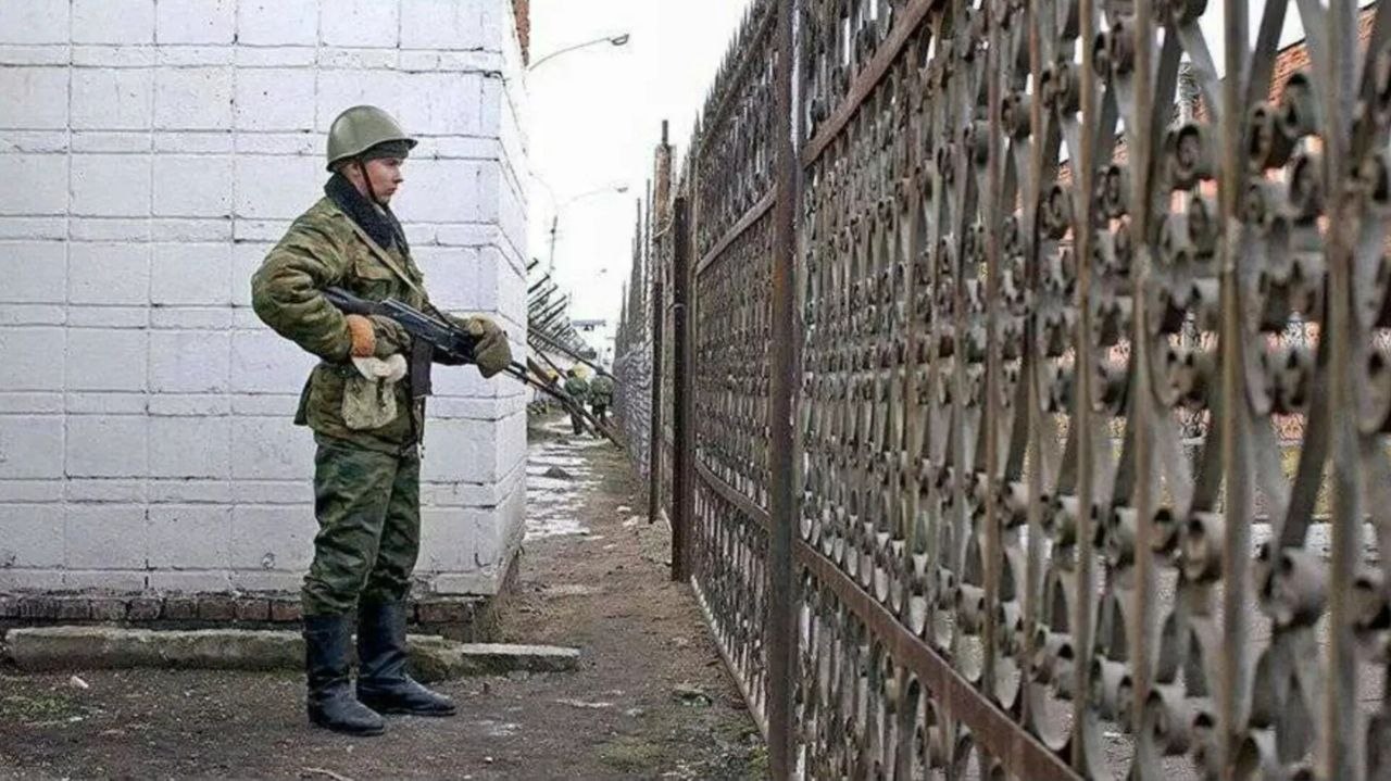 Охранник